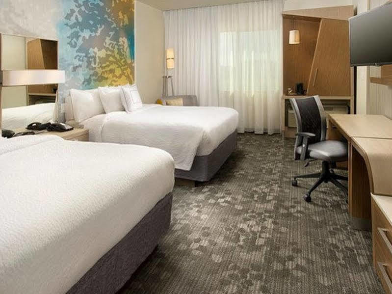 Hotel Courtyard Houston Nw/290 Corridor Extérieur photo